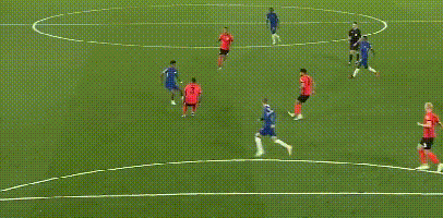 意甲战报：索尔斯比头球制胜，热那亚2-1力克维罗纳