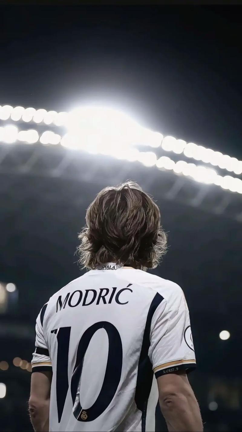 哥本哈根3-2阿拉木图凯拉特，维克托-达达松建功，罗伯特制胜