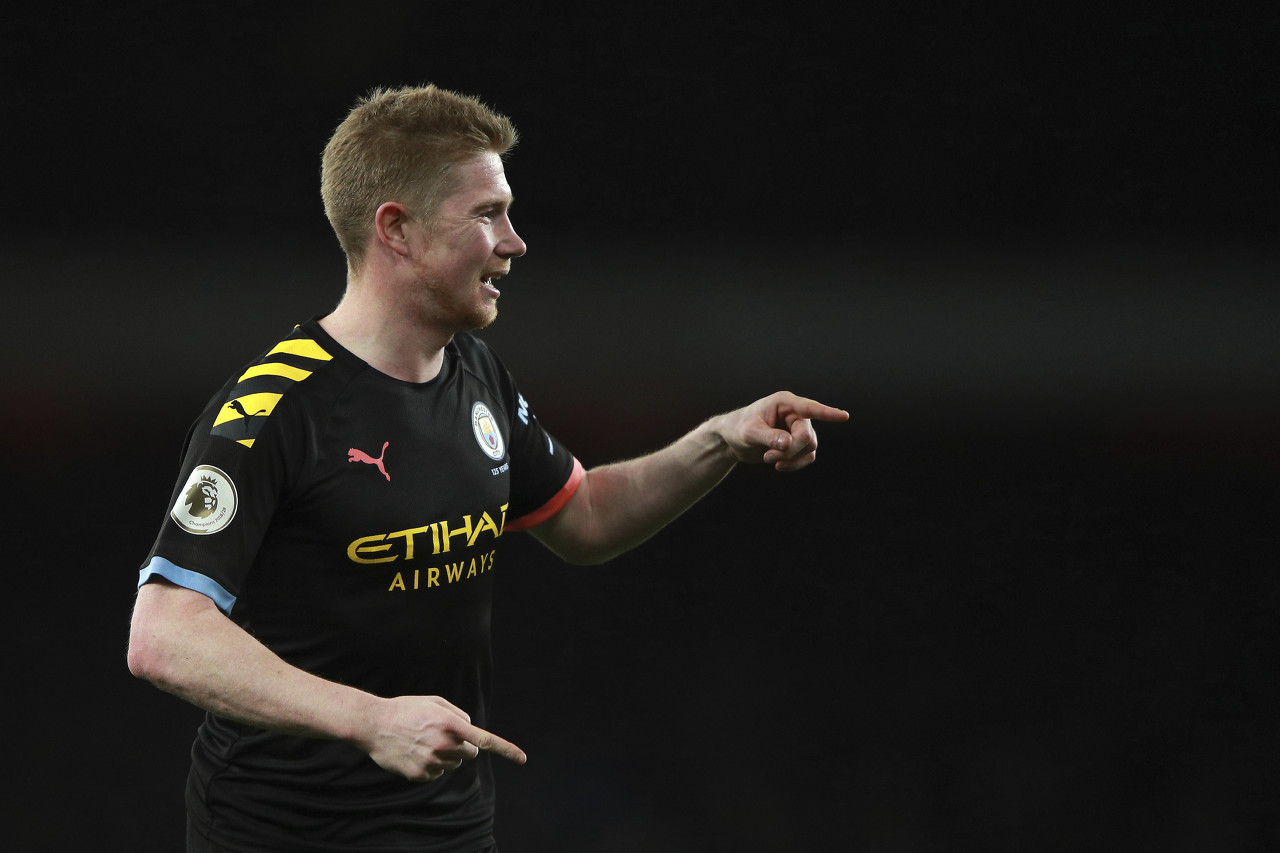 卫报：热刺有意富勒姆左后卫罗宾逊，也会寻找一名攻击型中场